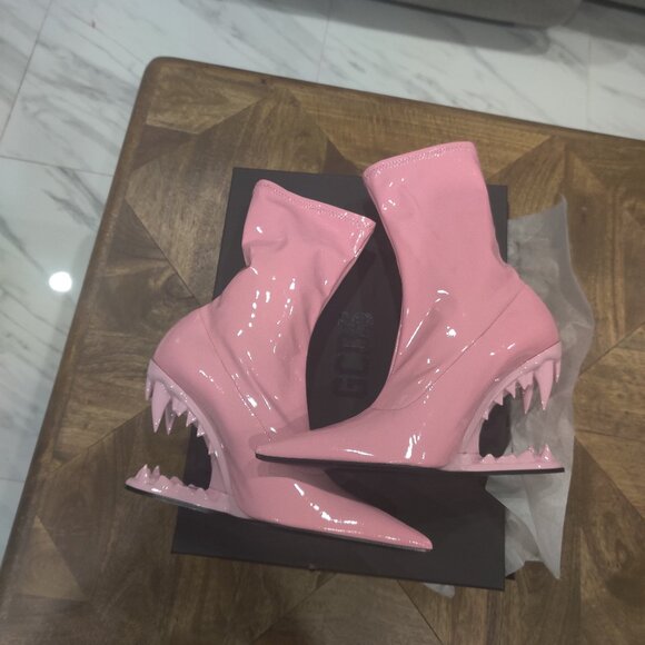 GCDS boots size 43 New with box (fits size 12) - Picture 1 of 5